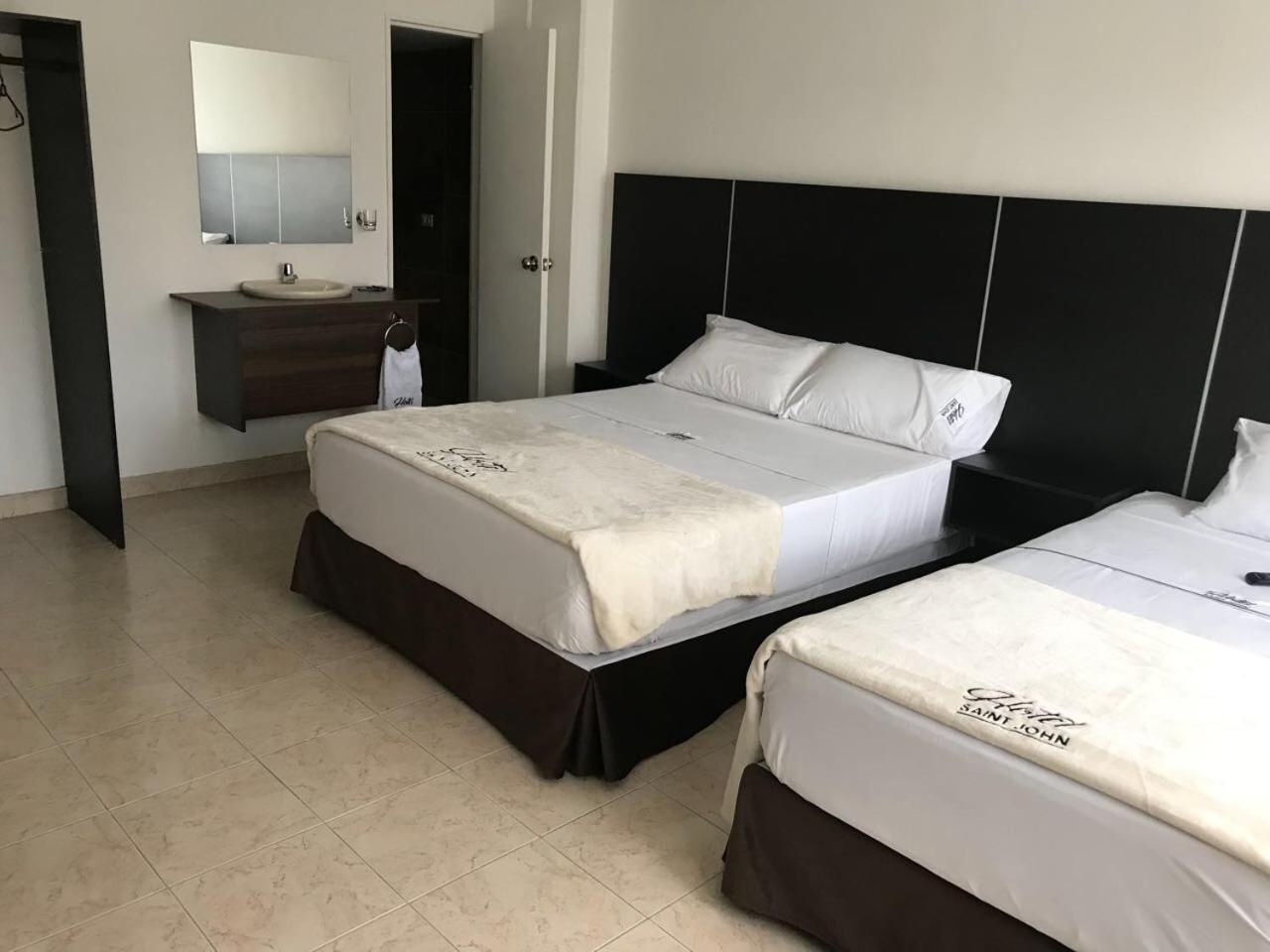 Hotel Saint John Медельин Экстерьер фото